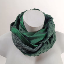 Lade das Bild in den Galerie-Viewer, Loop ’Dunkelgrün’ - Loop
