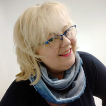 Lade das Bild in den Galerie-Viewer, Loop ’Jeansblau’ - Loop