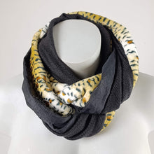 Lade das Bild in den Galerie-Viewer, Nanice Loop Leo 2 
