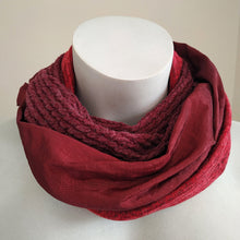 Lade das Bild in den Galerie-Viewer, Loop ’Weinrot’ - Loop
